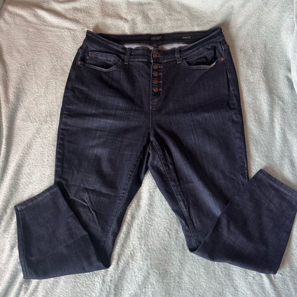 Judy Blue Skinny Jeans **Note Sizing**